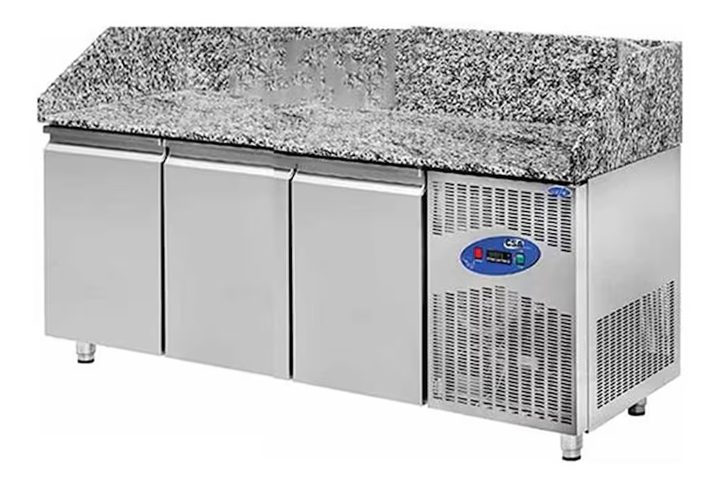 Karacasan 615 Lt 200x80x108 Cm Üç Kapılı Pizza Hazırlık Buzdolabı
