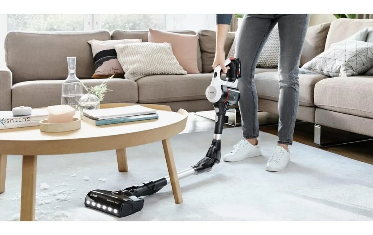 Bosch Sarjlı Süpürge Turbo Spin Led Başlıklı